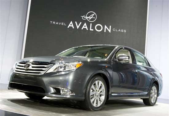 Toyota Avalon sedan