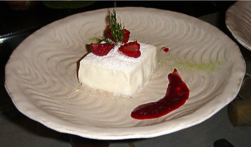 Raku - Fluffy Cheesecake