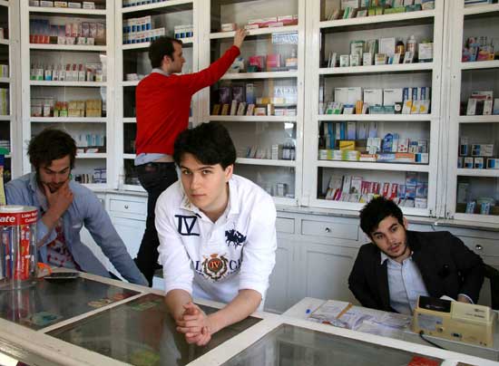 Vampire Weekend drug store